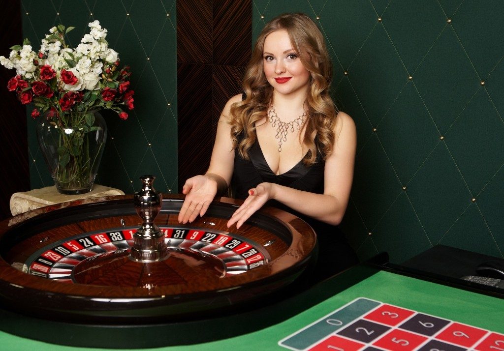 Play Live Roulette 